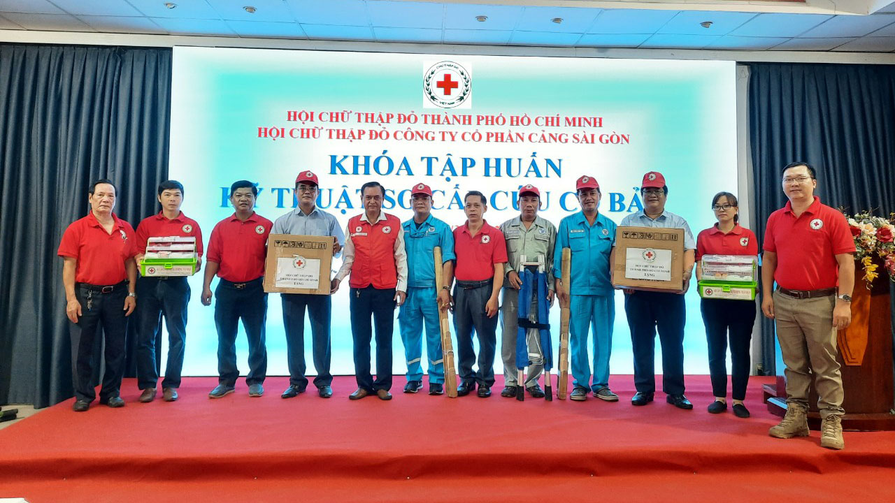 Hội Chữ thập đỏ Công ty Cảng Sài Gòn tổ chức khóa tập huấn kỹ năng Sơ cấp cứu cơ bản