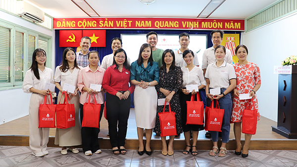 Báo chí đồng hành hoạt động nhân đạo