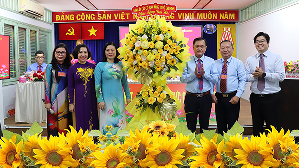 Đại hội Chi bộ nhiệm kỳ 2025 - 2030 với phương châm “Đoàn kết - Sáng tạo - Thực chất - Hiệu quả”