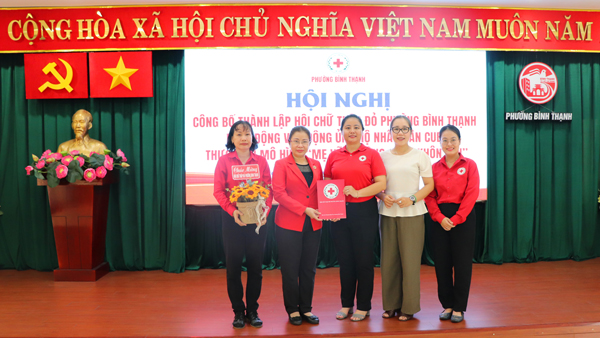 Công bố Quyết định hợp nhất Hội Chữ thập đỏ phường Bình Thạnh và phát động ủng hộ nhân dân Cuba