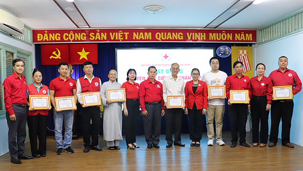 Phát động quyên góp cứu trợ khẩn cấp