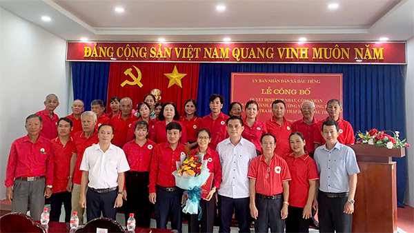 Công bố Quyết định hợp nhất Hội Chữ thập đỏ xã Dầu Tiếng