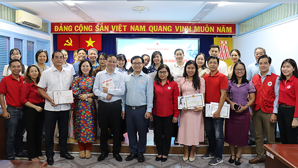 Tri ân những người kể chuyện nhân ái