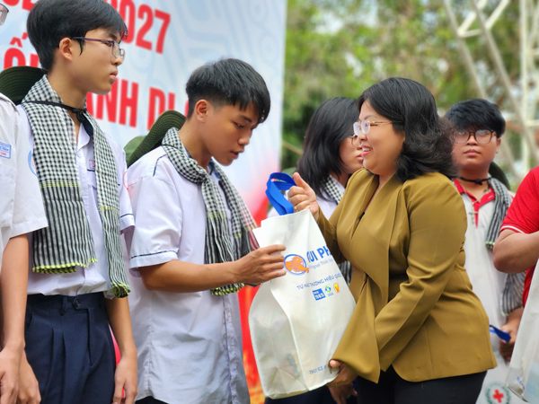 Từ lòng biết ơn đến hành trình chạm tới tương lai